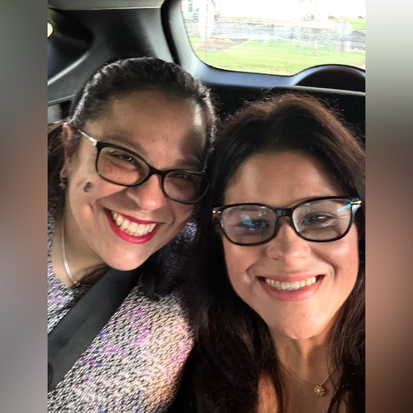 💋 Share, Slay & Sell — Friday Nights with Nanette 8pm Friday Nights -Share Show - Picture 6 of 15